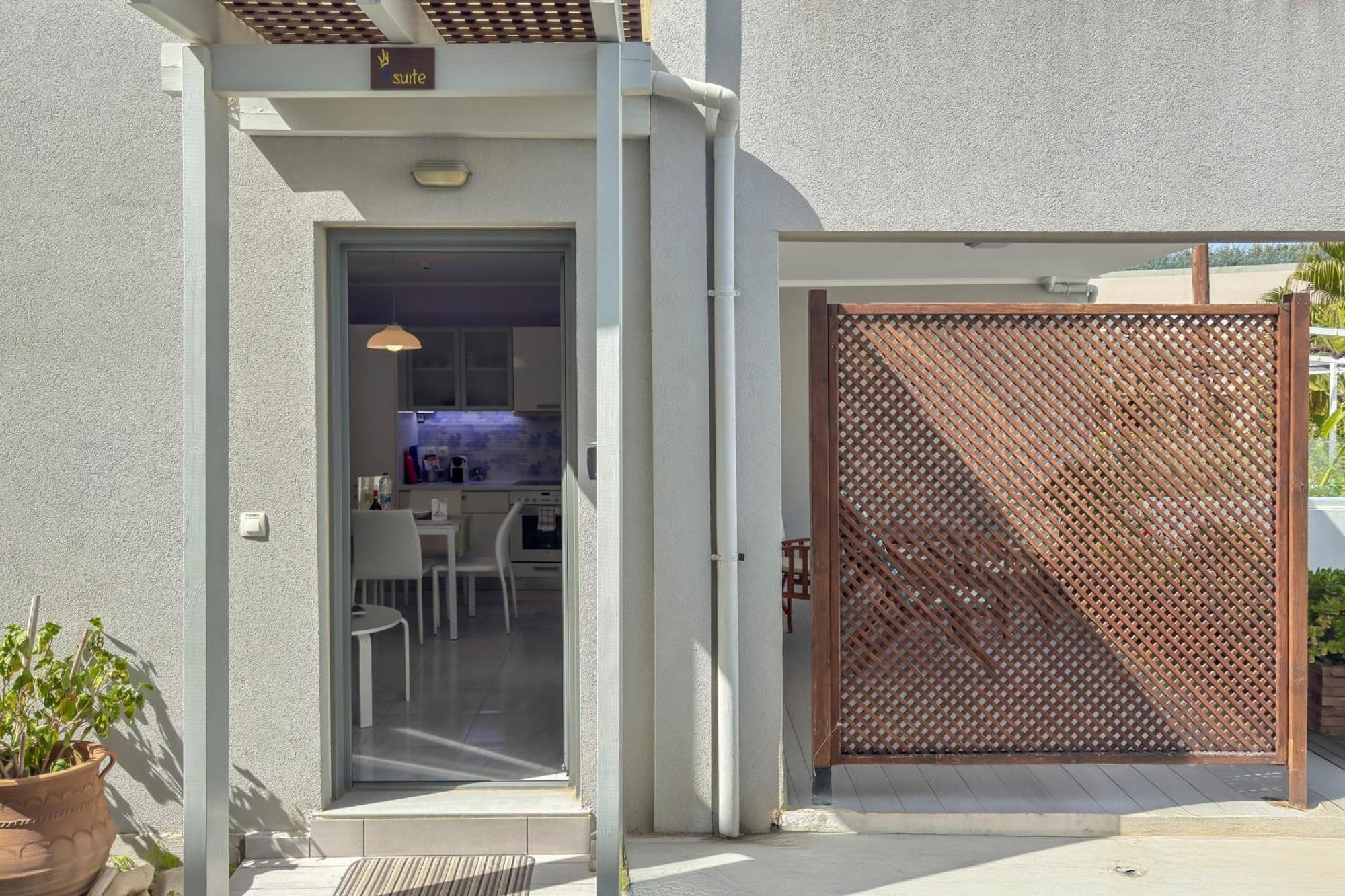 Alisahni Villa & Suite Kato Daratso Exterior photo
